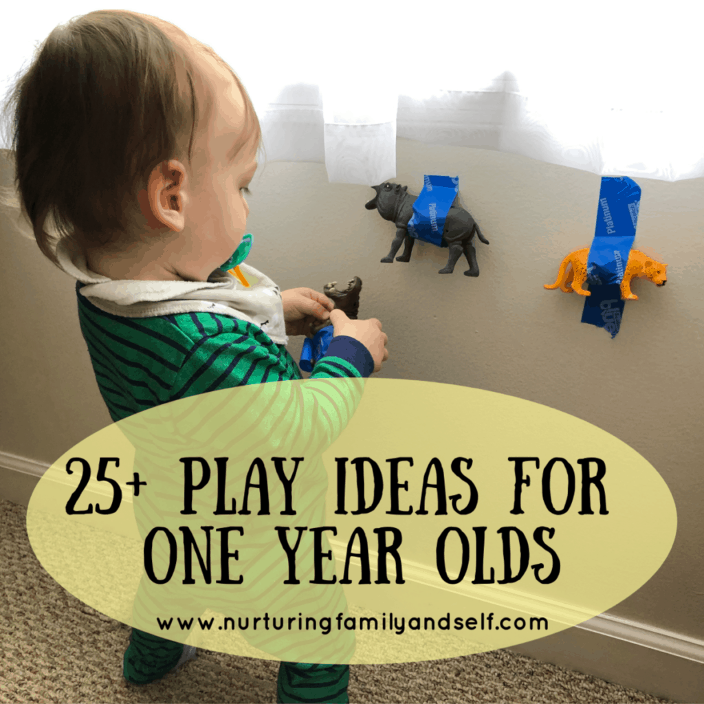 25+ play ideas that support the development and increase the growing skills of one year olds. These play ideas for one year olds are easy to set up and fun.